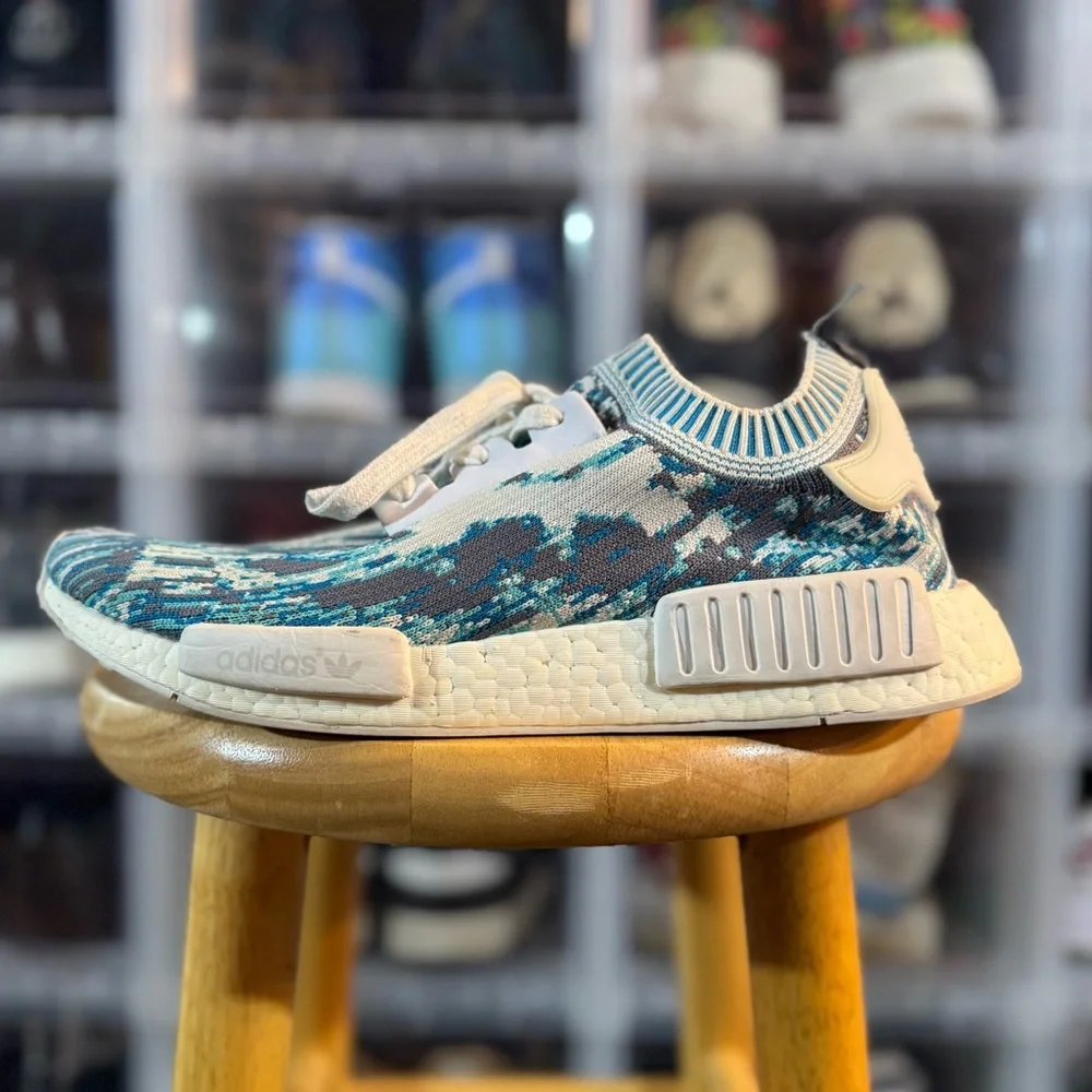 Adidas NMD R1 Primeknit Datamosh